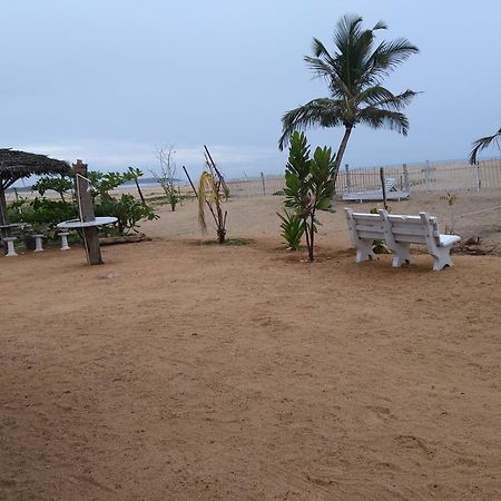 Yoho Hotel Arugambay Beach Inn Arugam Bay Bagian luar foto