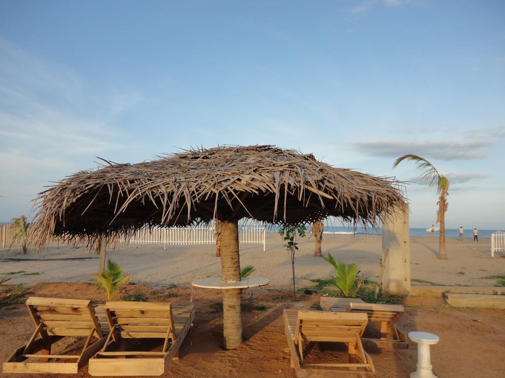 Yoho Hotel Arugambay Beach Inn Arugam Bay Bagian luar foto
