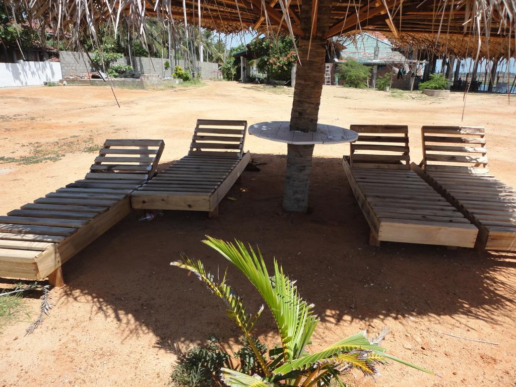 Yoho Hotel Arugambay Beach Inn Arugam Bay Bagian luar foto