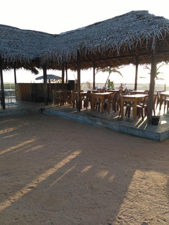 Yoho Hotel Arugambay Beach Inn Arugam Bay Bagian luar foto